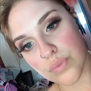 Meet your Posher, Sadey